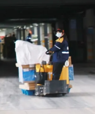 德邦快遞加強(qiáng)電動液壓搬運車操作的安全管理工作