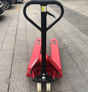 汛期來臨，叉車需要加倍進(jìn)行保護(hù)了